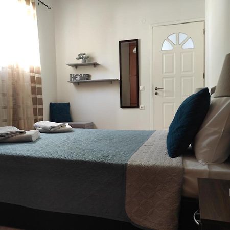 Nickthegreekapartment Galatas  Екстер'єр фото