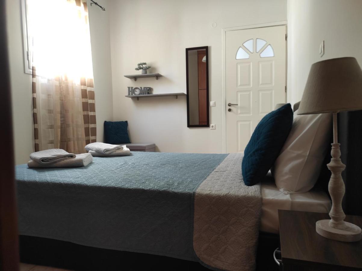 Nickthegreekapartment Galatas  Екстер'єр фото