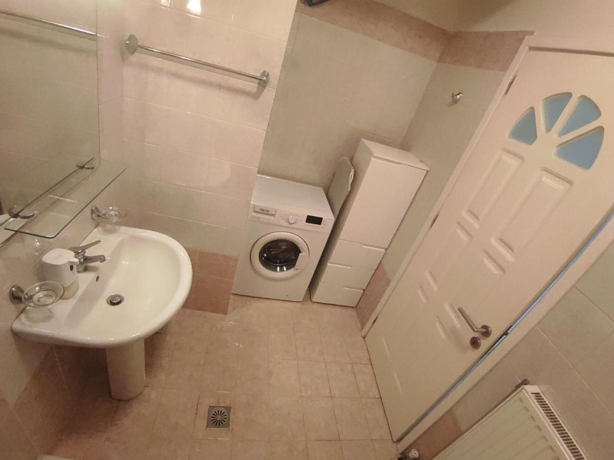 Nickthegreekapartment Galatas  Екстер'єр фото