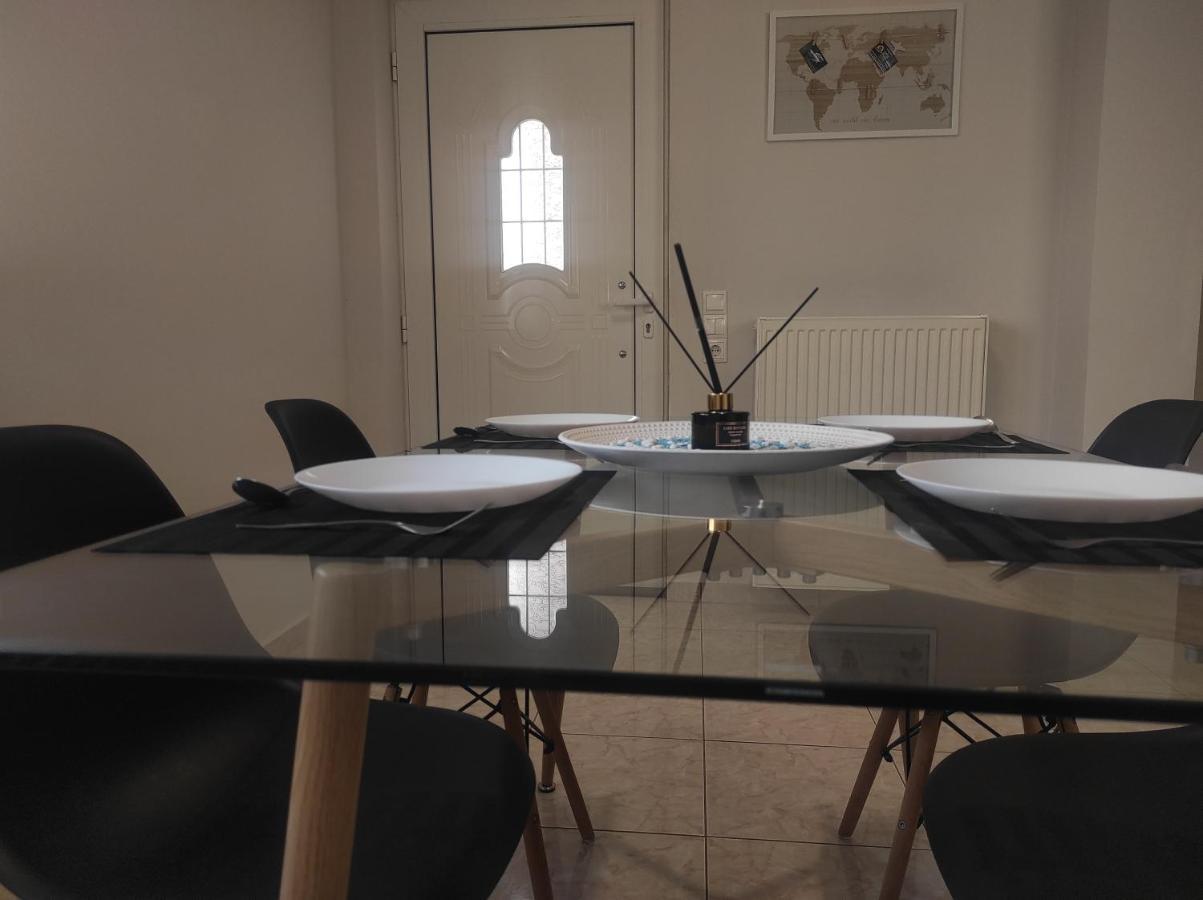 Nickthegreekapartment Galatas  Екстер'єр фото