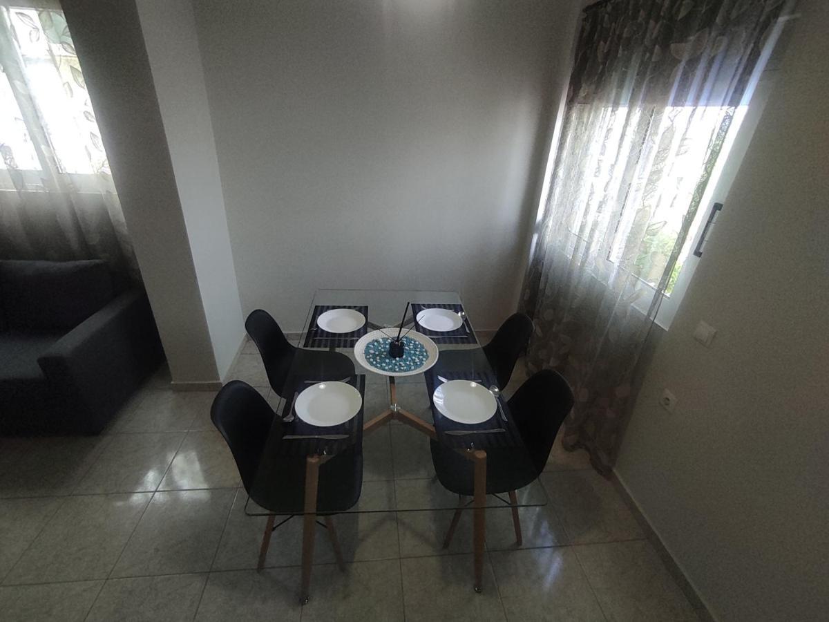 Nickthegreekapartment Galatas  Екстер'єр фото